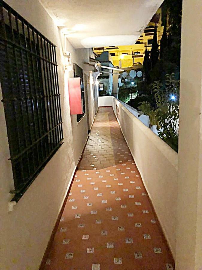 Apartamento Golf Beach ベナルマデナ エクステリア 写真